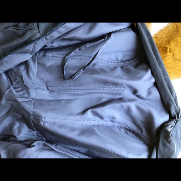 Formal Or Bridesmaids Dress.     Size USA 4 - Picture 6 of 8